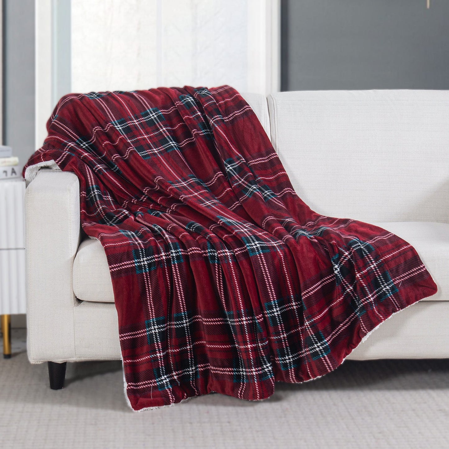 Luxury Bedding Outlet 50" x 60" Plaid Pattern Sherpa Throw Blanket