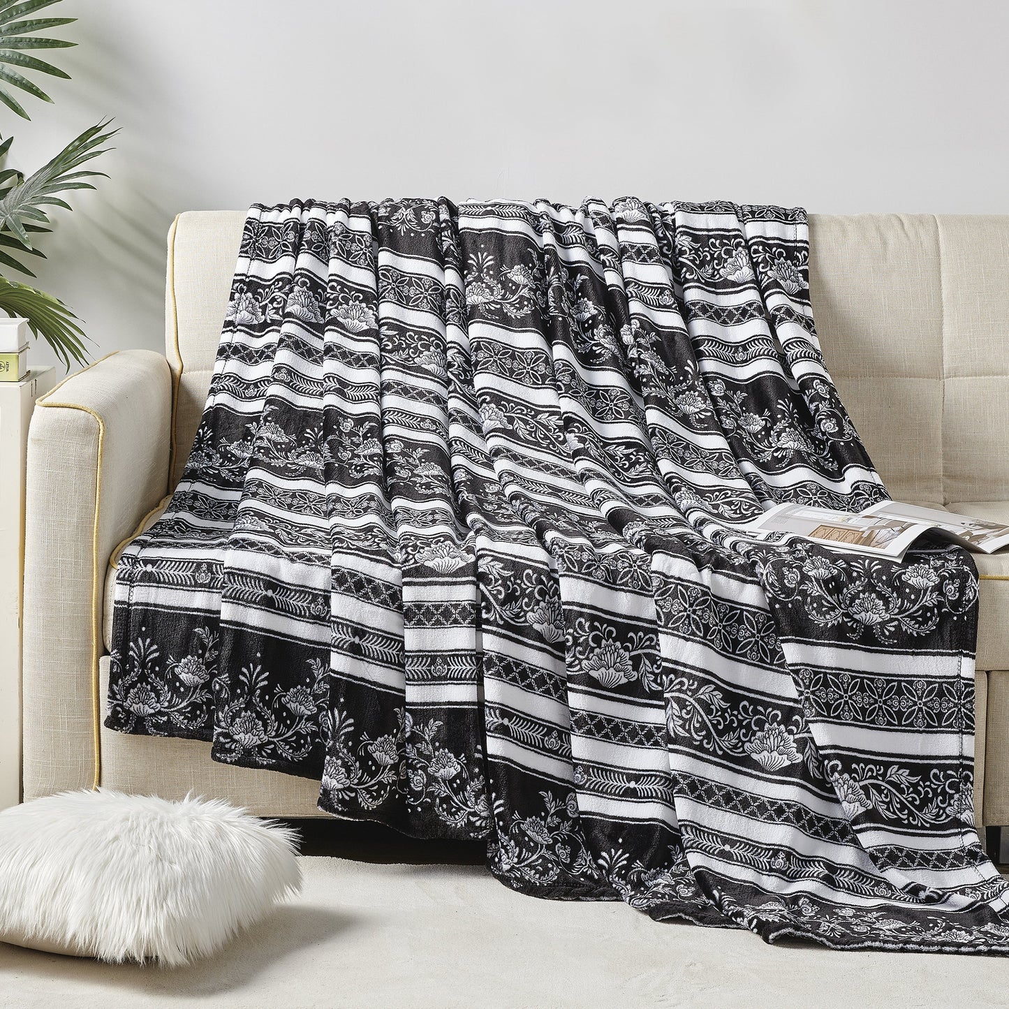 Luxury Bedding Outlet Printed Bed or Oversized Couch Blanket