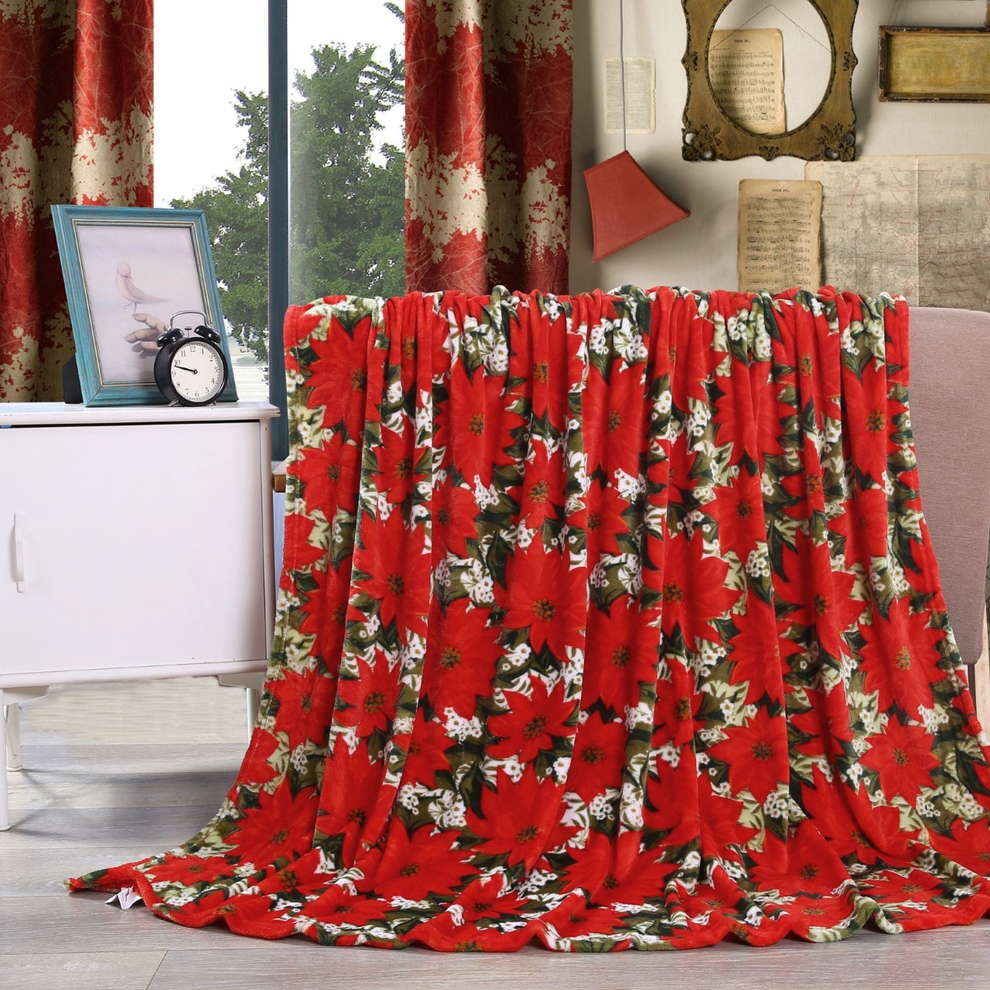 Luxury Bedding Outlet 50" x 60" Holiday Blanket Throw