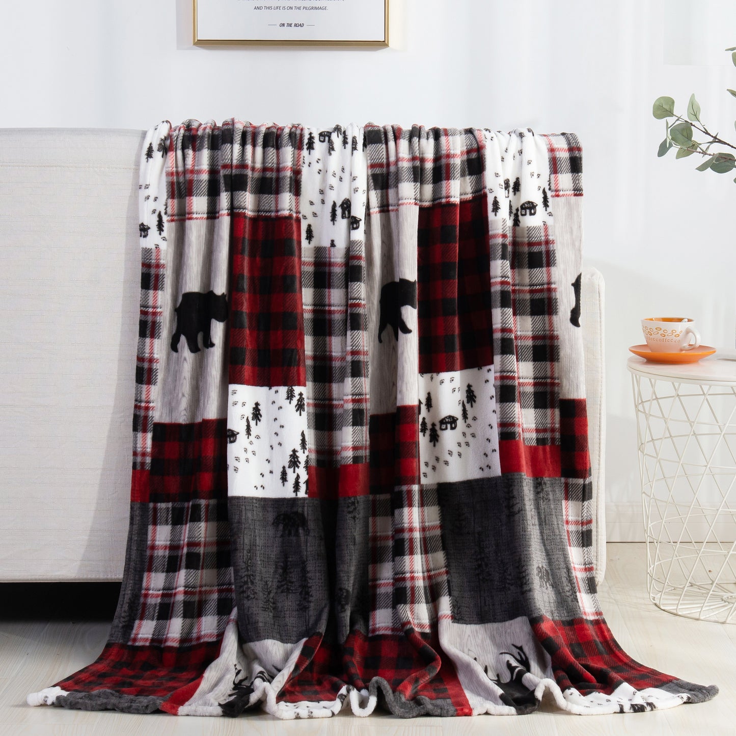 Luxury Bedding Outlet 50" x 60" Holiday Blanket Throw